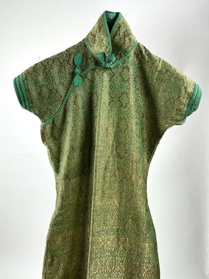 Set of a Chinese-style long dress and bolero,...