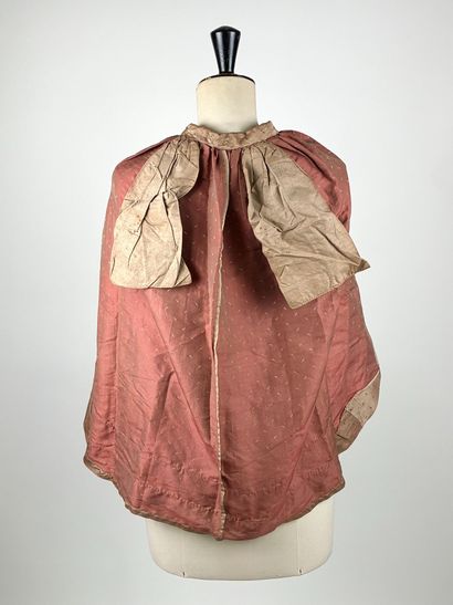 Ensemble composé de deux bonnets pour enfant...