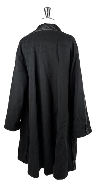 DEJAC PARIS
Manteau en cachemire et drap...