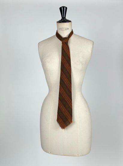 Set of four wool ties in shades of orange,...