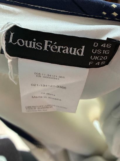 LOUIS FÉRAUD
Jupe en soie à motifs géométriques...