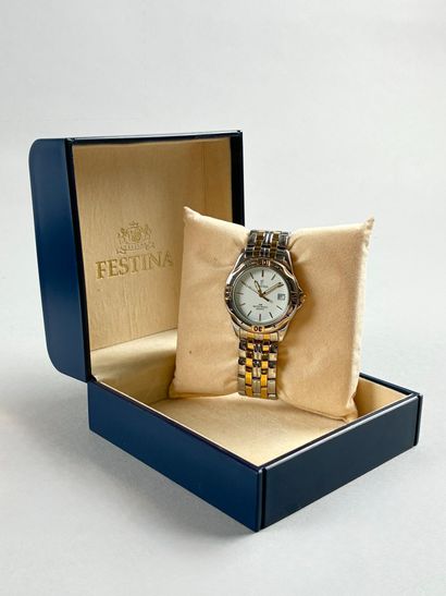 FESTINA
Montre bracelet d'homme en acier...