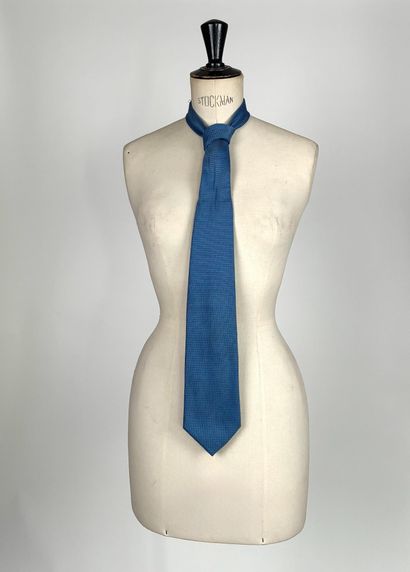 Charles TYRWHITT
Ensemble de quatre cravates...