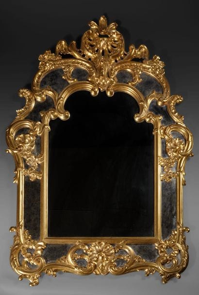 Regency-style mirror in gilded wood with...