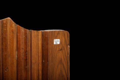 In the style of Baumann 
Wavy folding screen...