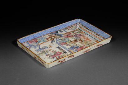 CHINA - 20th century
Porcelain scholar's...