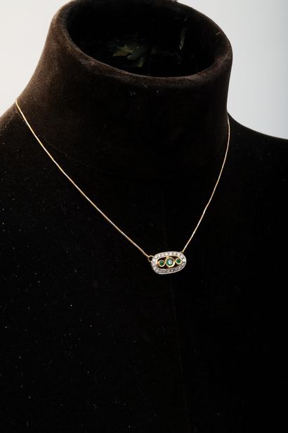 Collier en or jaune et or gris 750 millièmes...