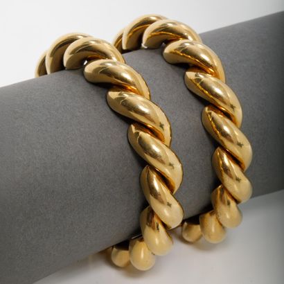 WEINGRILL—Italy
Convertible jewelry 
Pair...