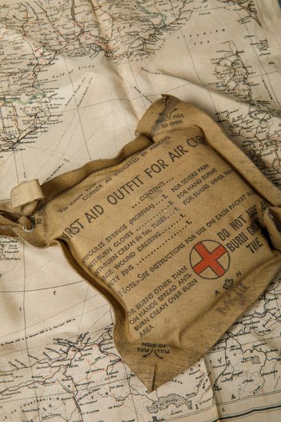 Présument au Fly Lieutenant Jacques fusy.

Carte...