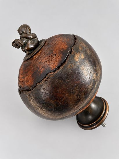 Staircase finial made of precious wood and...