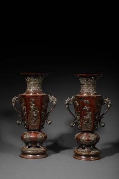 INDOCHINA, 20TH CENTURY
Pair of bronze vases...