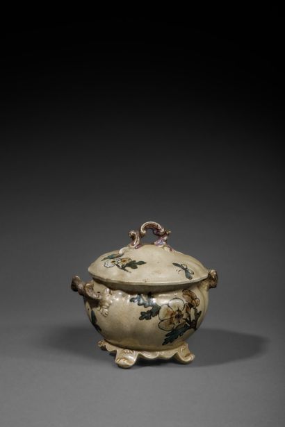 Albert-Louis DAMMOUSE (1848–1926)
in SÈVRES
Earthenware...