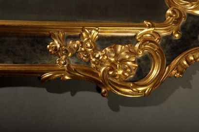 Regency-style mirror in gilded wood with...