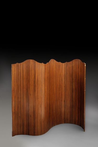 In the style of Baumann 
Wavy folding screen...