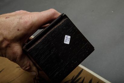 JAPON XIX-XXEME Époque Meiji ? 
Important...