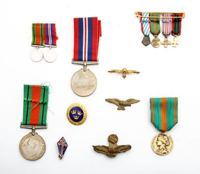Fly Lieutenant, Jacques fusy.
Ensemble de...