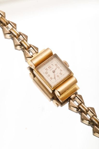 Women's watch with a 