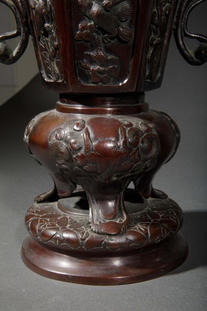 INDOCHINA, 20TH CENTURY
Pair of bronze vases...