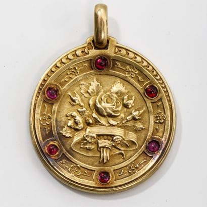 Médaille ronde en or jaune 750 millièmes...