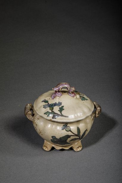 Albert-Louis DAMMOUSE (1848–1926)
in SÈVRES
Earthenware...