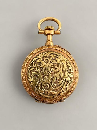 Montre de col en or jaune, or rose et or...