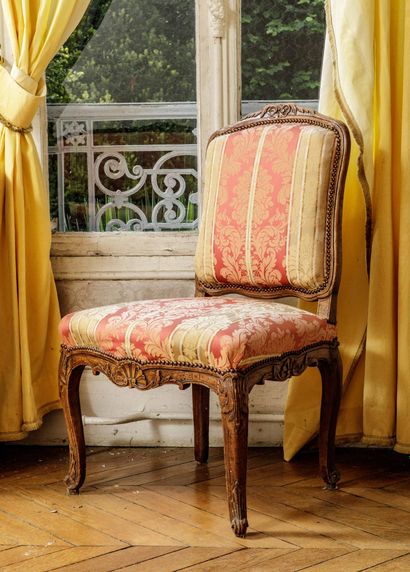 Banquette et un fauteuil de style Louis XV...