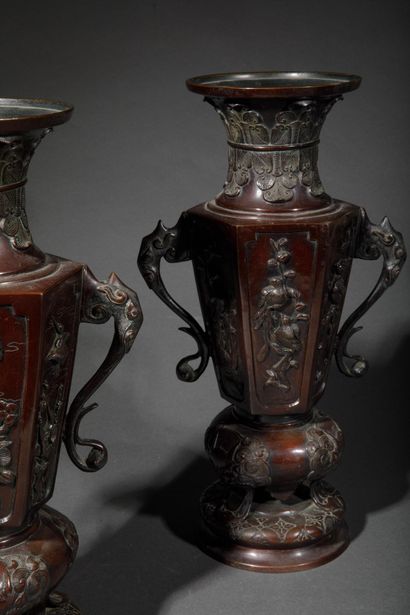 INDOCHINA, 20TH CENTURY
Pair of bronze vases...