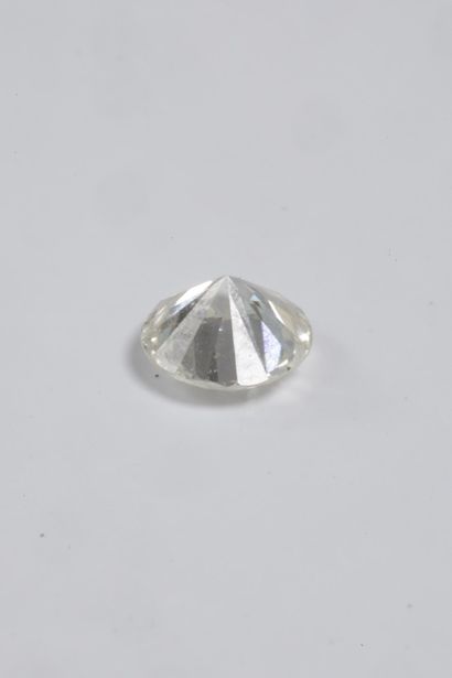 Diamond on calibration paper 1.08 carats,...