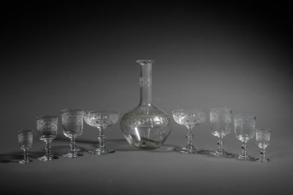 BACCARAT
Set of crystal glasses with engraved...