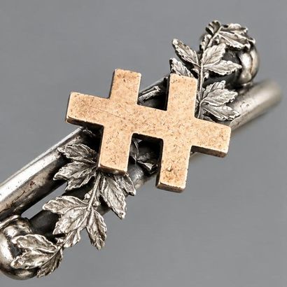 Gold-plated silver bracelet ending in beads;...