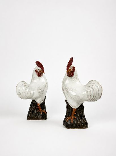 CHINA, 20th century
Pair of white and red...