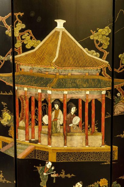 CHINA, 20th century
Folding screen made of...