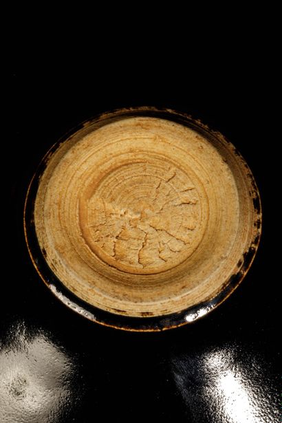 CHINA - 20th century
Small cup on a small...