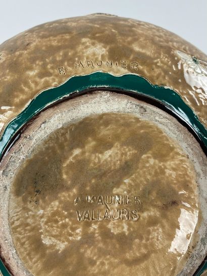 Alain MAUNIER (20th century)
Vallauris
Flattened...