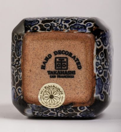 Manufacturer: TAKAHASHI, Japan
Quadrangular...