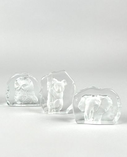 Ensemble de trois verres décorés au laser...