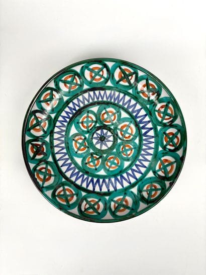 Robert PICAULT (1919-2000) 
à Vallauris
Plat...