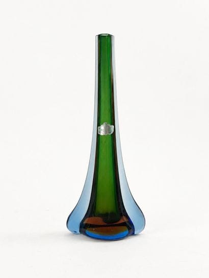 MURANO
Vase soliflore en verre soufflé multicouche...