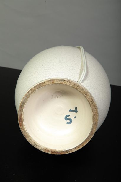Pied de lampe en céramique émaillée blanche...