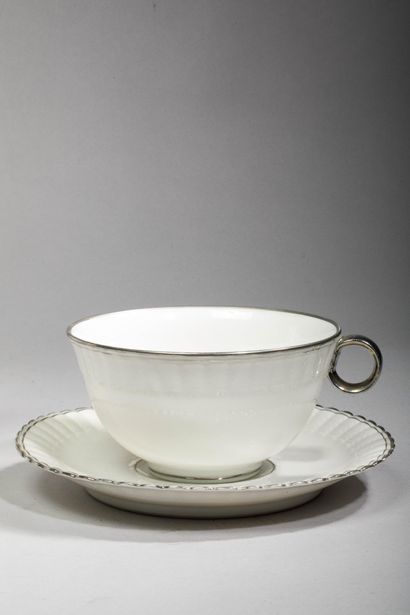 BERNARDAUD LIMOGES
Part of a Limoges porcelain...