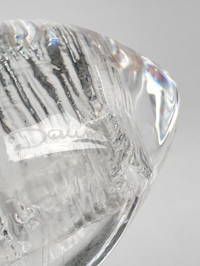 Daum France
Porte-briquet en cristal moulé...
