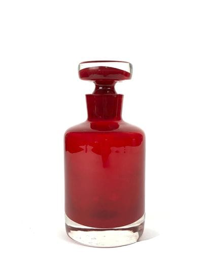 In the Style of MURANO
Red and translucent...