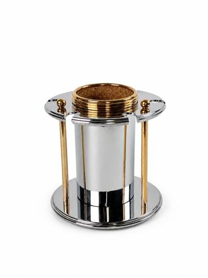 LANCEL
Insulated bottle holder made of silver...