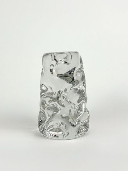 BACCARAT
Bougeoir en cristal moulé en creux...