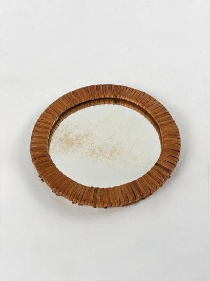 Petit miroir circulaire en osier à fond de...
