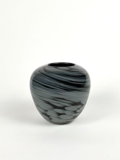 Carola LONDEIX (20th)
Ovoid vase in black...