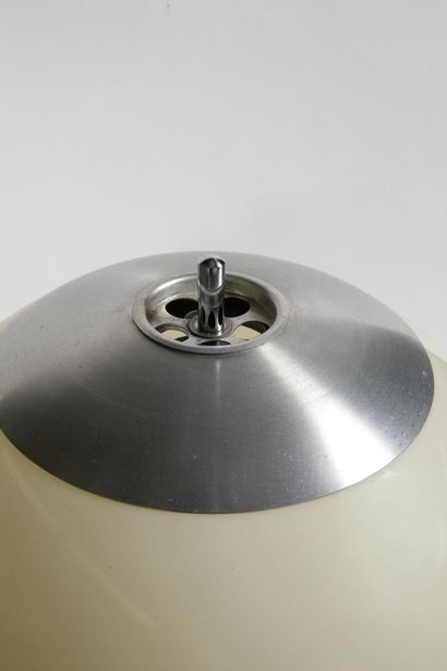 Dans le goût d'UNILUX 
Lampe champignon,...