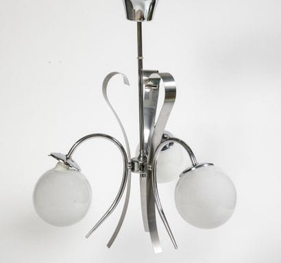 Delmas
Chrome-plated metal and aluminum pendant...