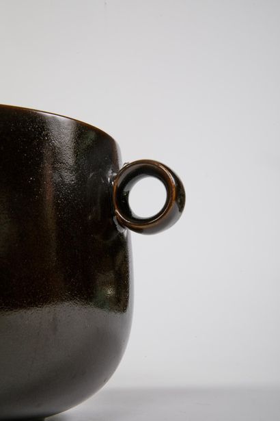 ROSENTHAL
Chocolate-glazed ceramic planter...