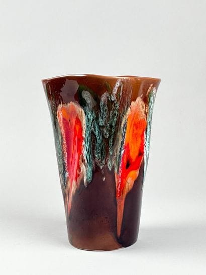 VALLAURIS
Vase évasé tournoyant en céramique...